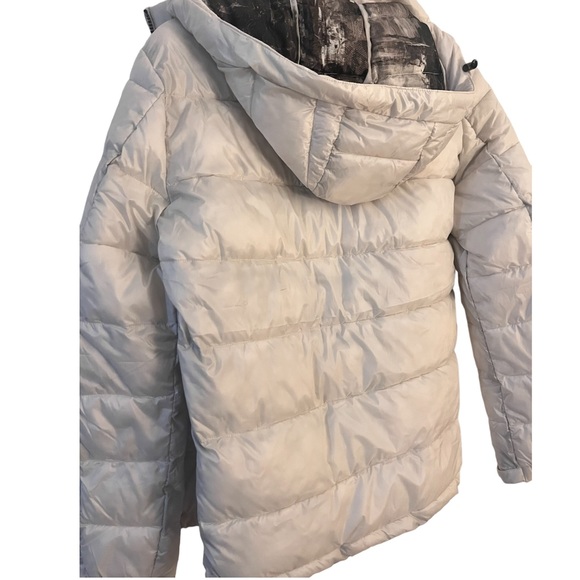Guess Down Jacket - Picture 4 of 8